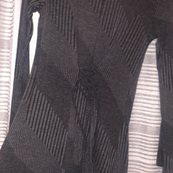 ROMPER - Picture 4 of 4